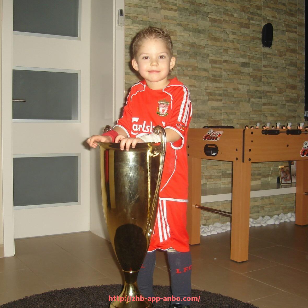 安博体育app下载-法甲球队赛季目标设定与战略部署全景透视